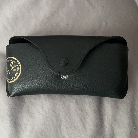 Ray Ban Sunglasses - Picture 4 of 4